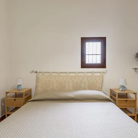 Apartamento Casa Chiara Con Accesso Diretto Àrbatax